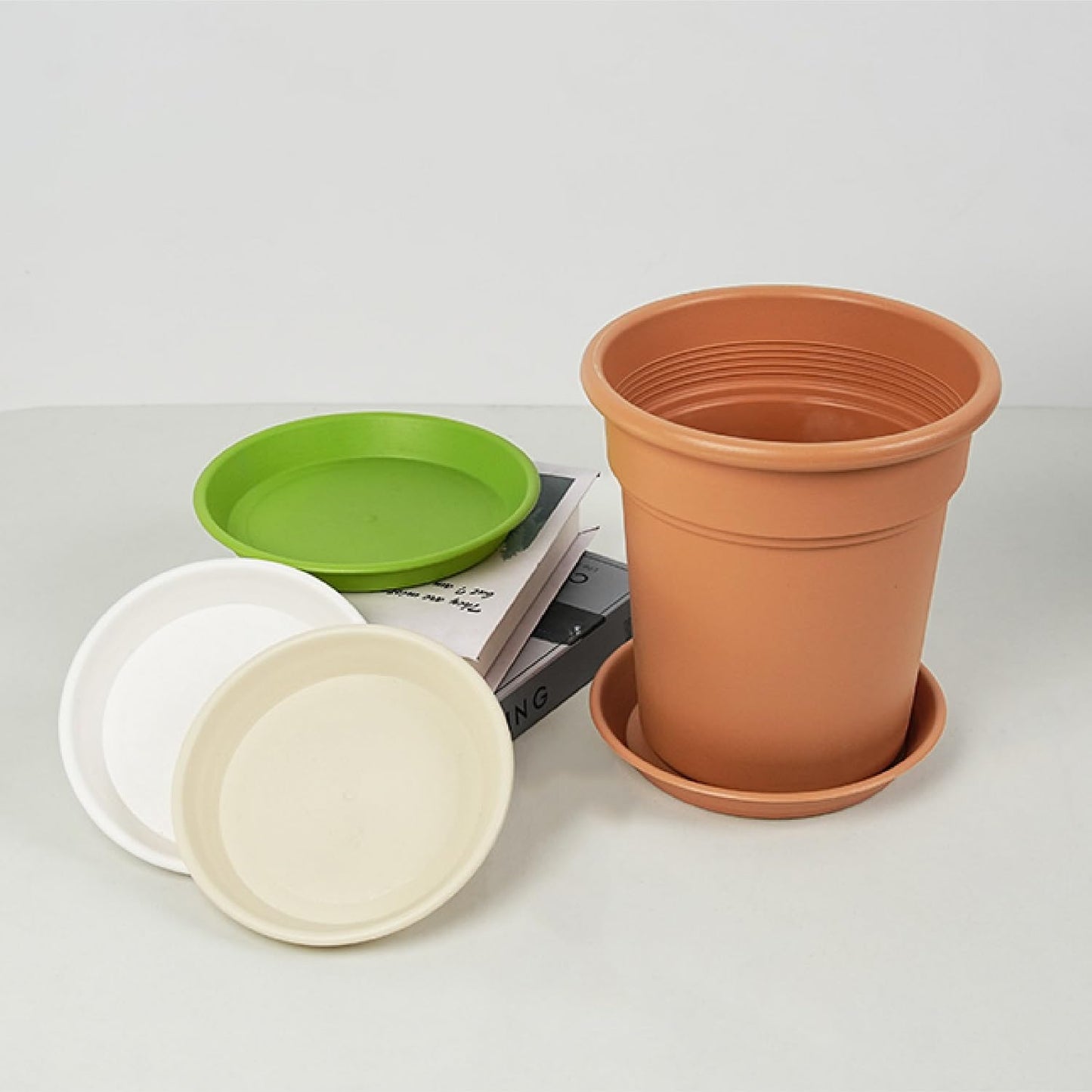 Yooosmile Large Plant Saucer Giant Plastic Drip Tray, Heavy Duty Water Catcher Plant Pot Base, Indoor Outdoor Oversized Planter Tray for Villa Entryway Garden,drip Trays, 14 Inch Beige