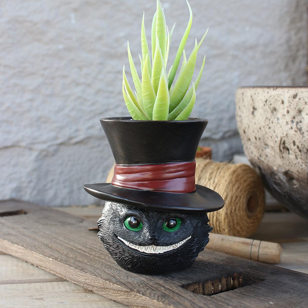 Unique Black Cat Head Little Planter Pot, Cute Succulent Indoor Flower Pot, Funny Novelty Resin Plant Flowerpot with Drain Hole, Cat Pen Brushes Holder, Lovely Desk Room Home Decor