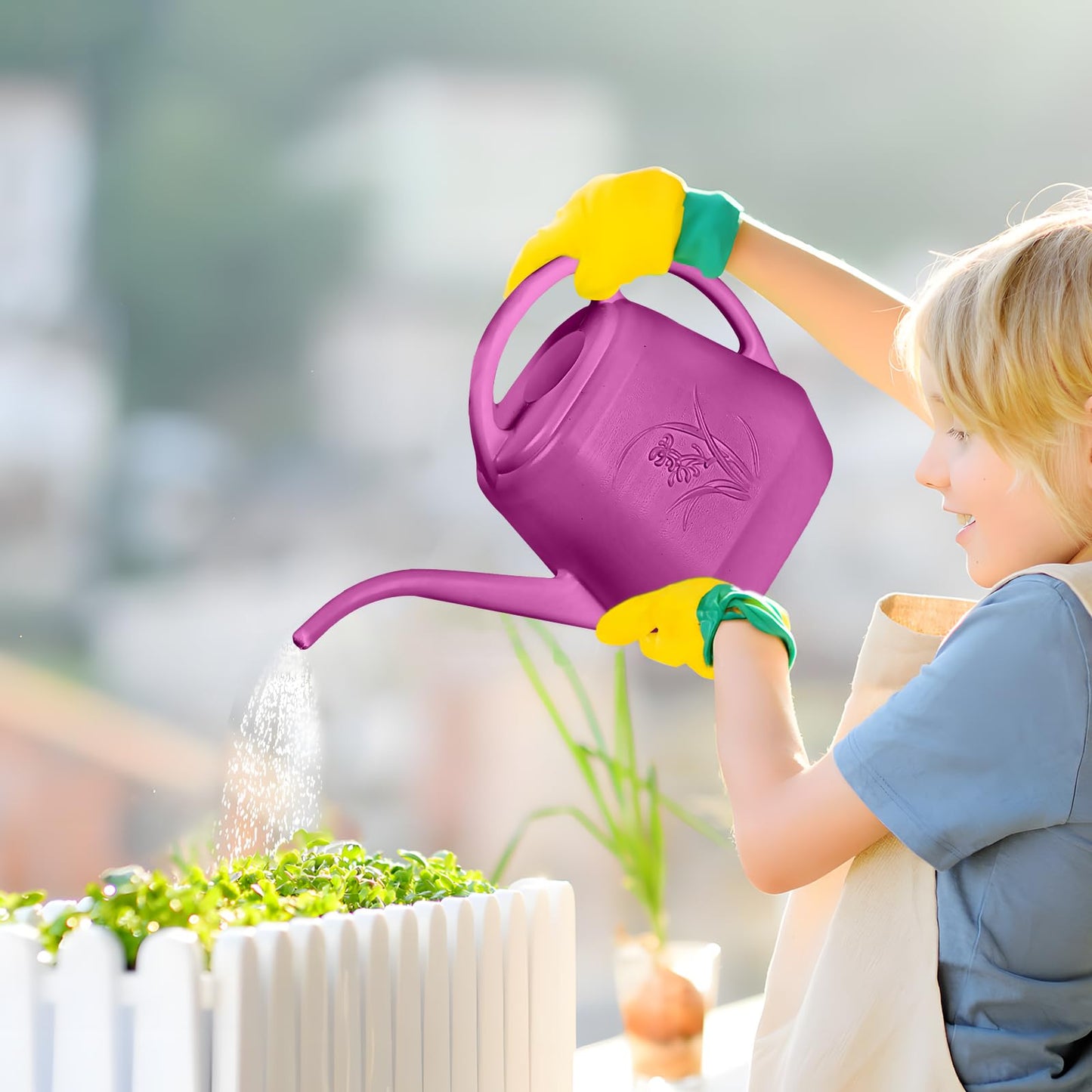 UFANME Plastic Watering Can - Rose Red - 1 Gallon