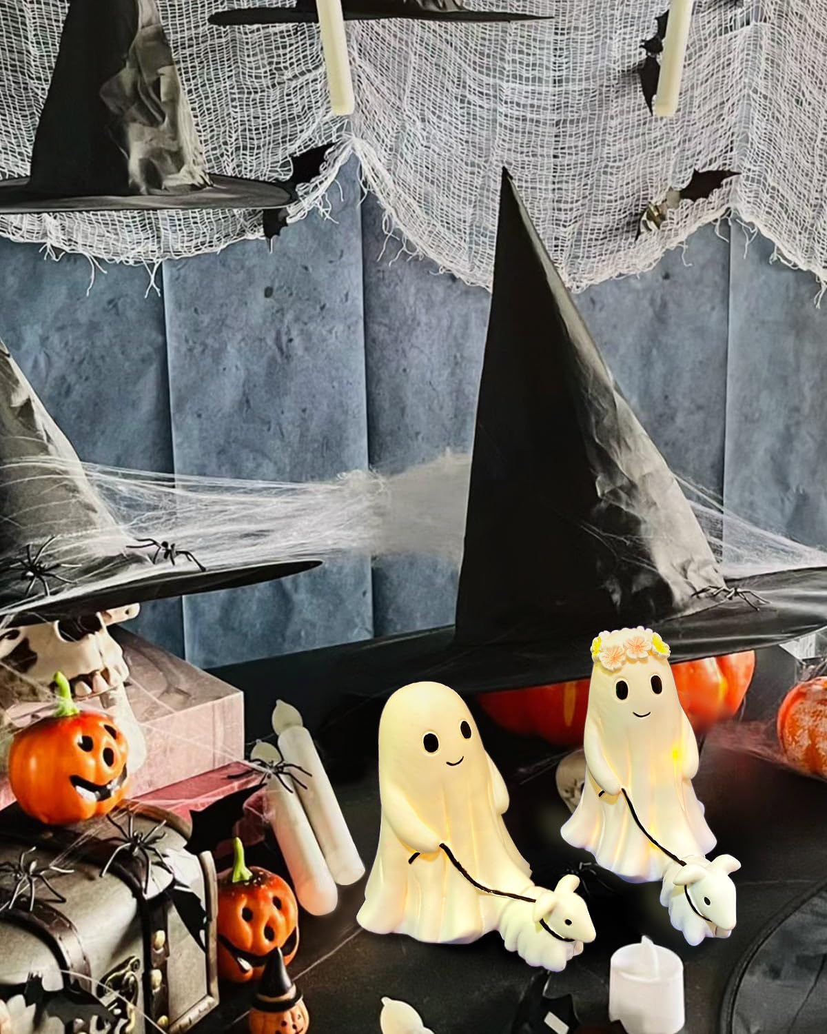 RWSEFK Display Statue Nightlight Ghost Walking Dog, Warm Lighted Indoor Figurine Lamps, Halloween Decors Spooky Dog Light, Cute Decorations for Party, Home, Bedroom, Shelf, Table Centerpiece (Girl)
