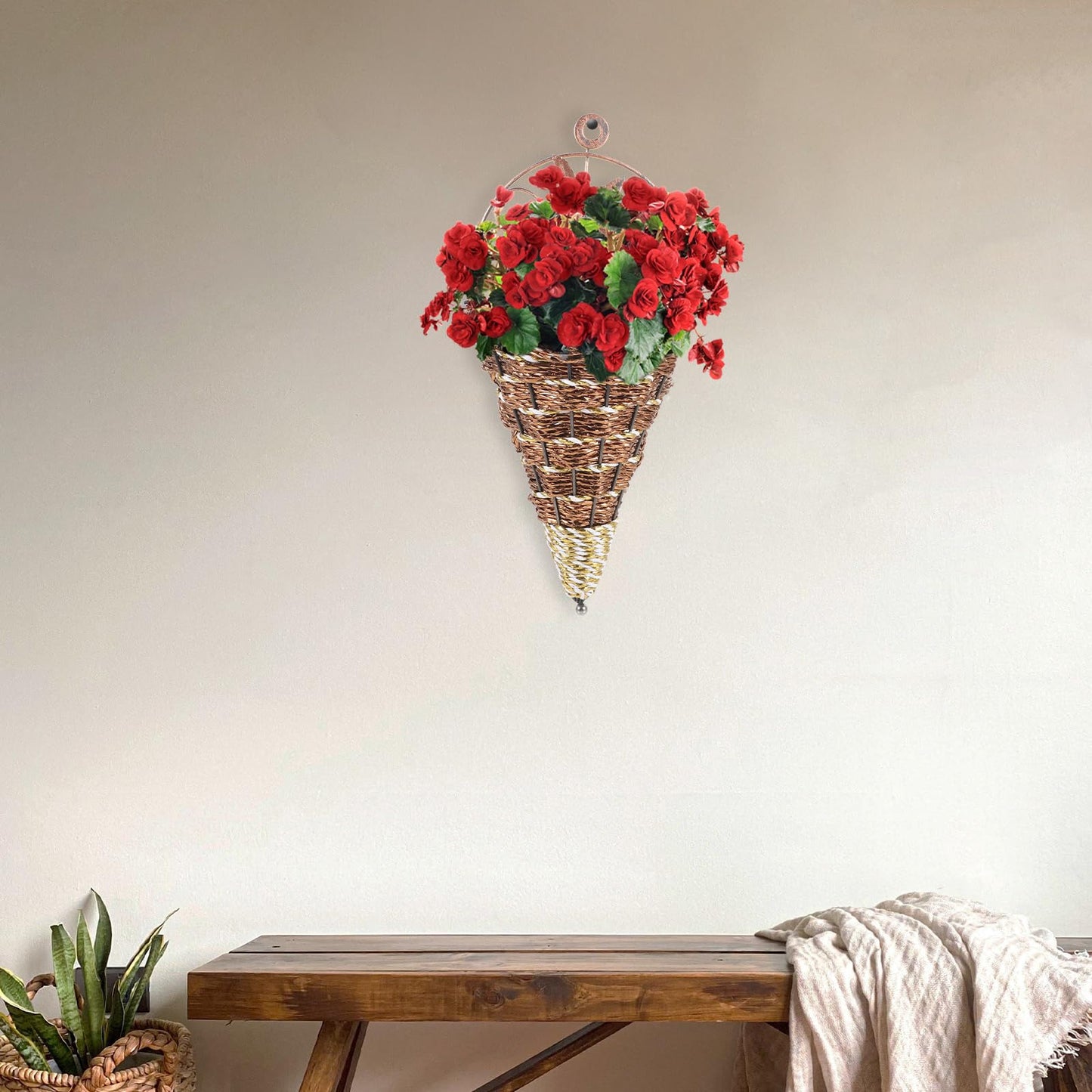 Abaodam 2Pcs Wall Hanging Flower Pots Rattan Planter Basket Set 12.40X5.51X2.75In Space-Saving Wall Mounted Flowerpot Decor for Indoor Outdoor Garden Patio