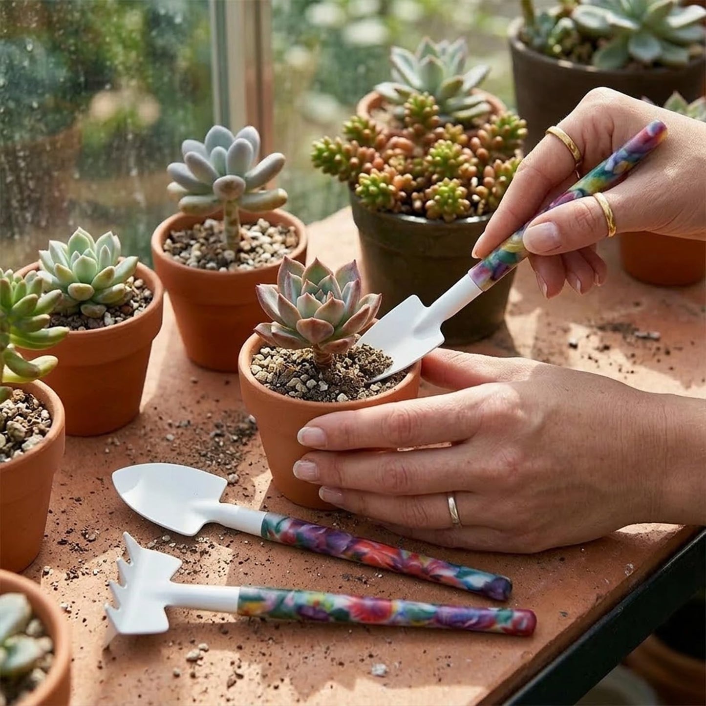 10 Pieces Garden Tools Set with Floral Print - Heavy Duty Gardening Kit with Ergonomic Handles, Hand Trowels, Rake, Pruner, Sprayer & Storage Case - Ideal Gardening Gifts for Women, Mom & Seniors