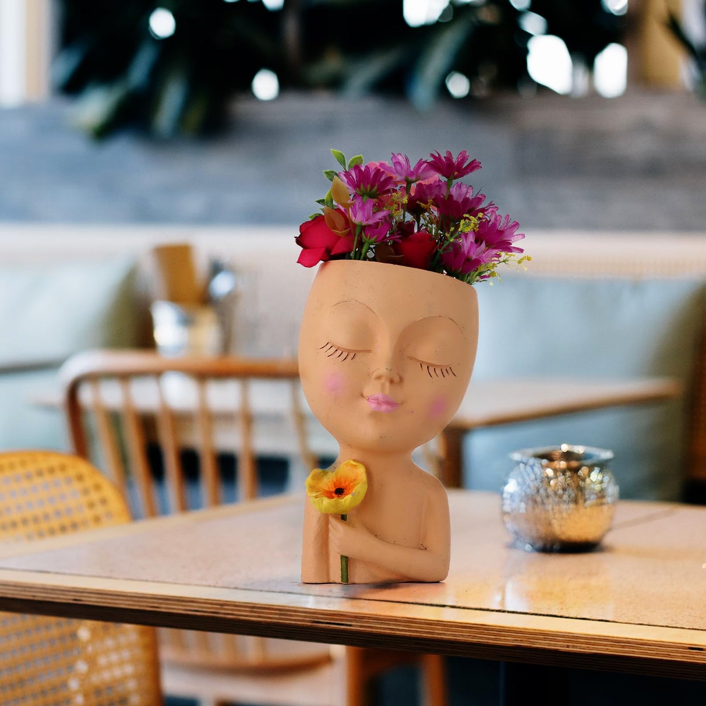 Meltset M Face Planter Pot Head Planter for Indoor Plants, Cute Girl Holding Poppy Flower Pot with Drainage Hole, Resin Succulent Cactus Planter, Unique Gardening Gifts for Women Mom Teacher (Brown)