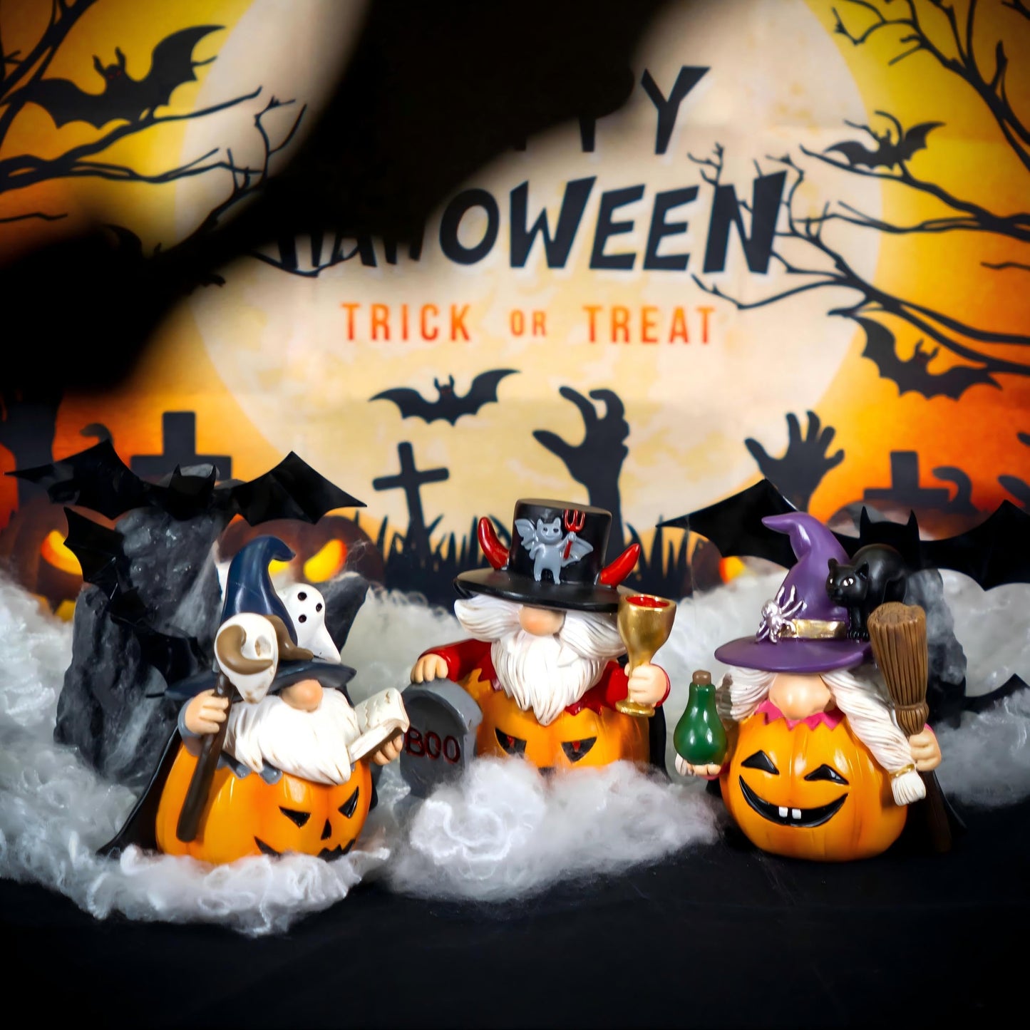 WZAPPKEW 3PCS Halloween Gnomes Figurines Decor Pumpkin Themed Handmade Resin Gnome Halloween Decor Vampire Wizard Witch Gnomes Gifts for Women Home Decor Statue for Tier Tray (Pumpkin)