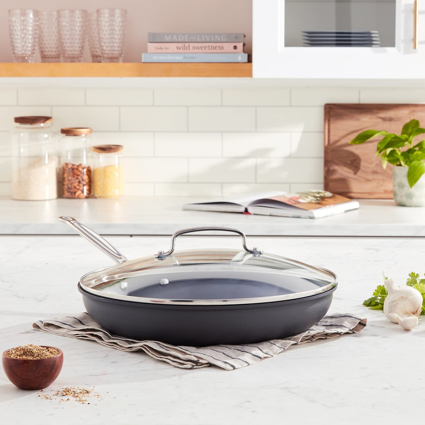 Cuisinart 12-Inch Skillet, Nonstick-Hard-Anodized with Glass Cover, 622-30GP1