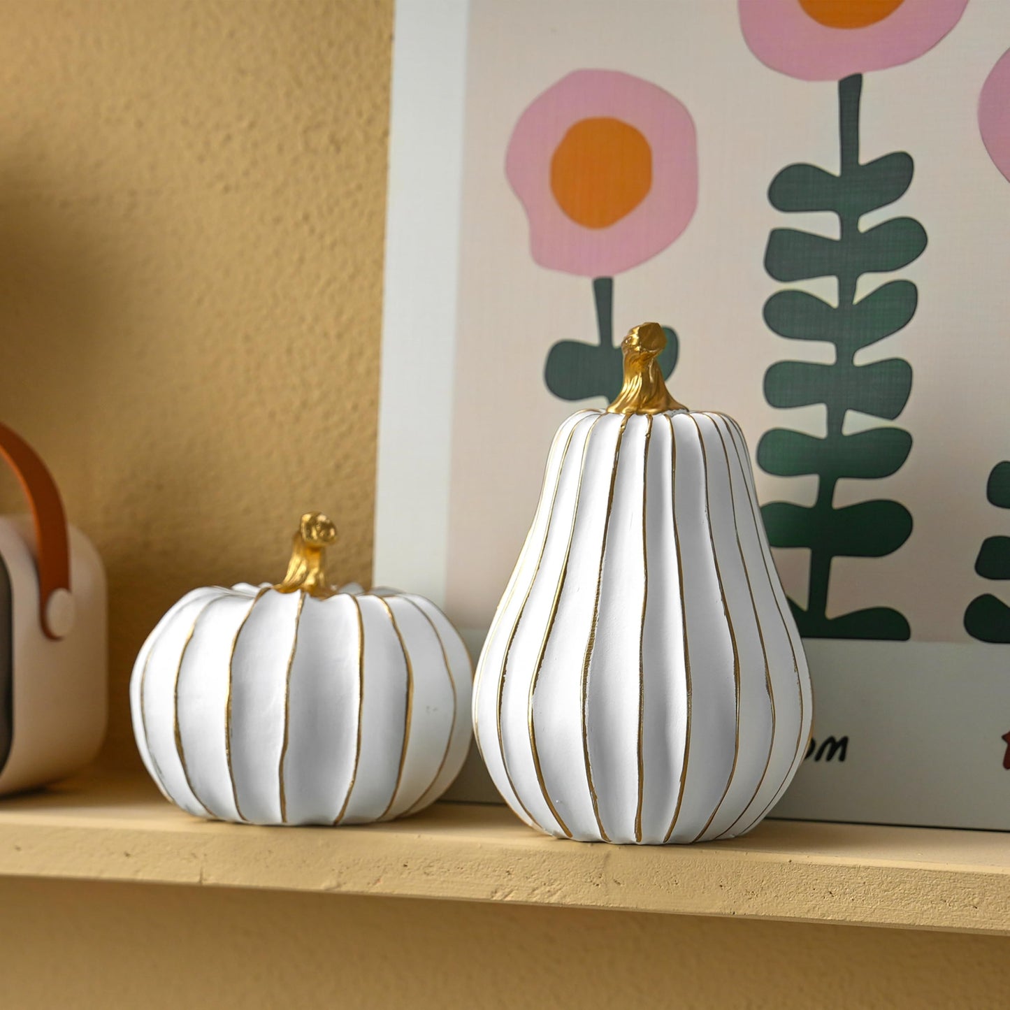 FESTGLOX Pumpkin Fall Decor, White and Gold Pumpkins for Decorating Thanksgiving Table Centerpieces, Artificial Resin Pumpkins Decor for Mantel, Harvest Autumn Tabletop Decoration