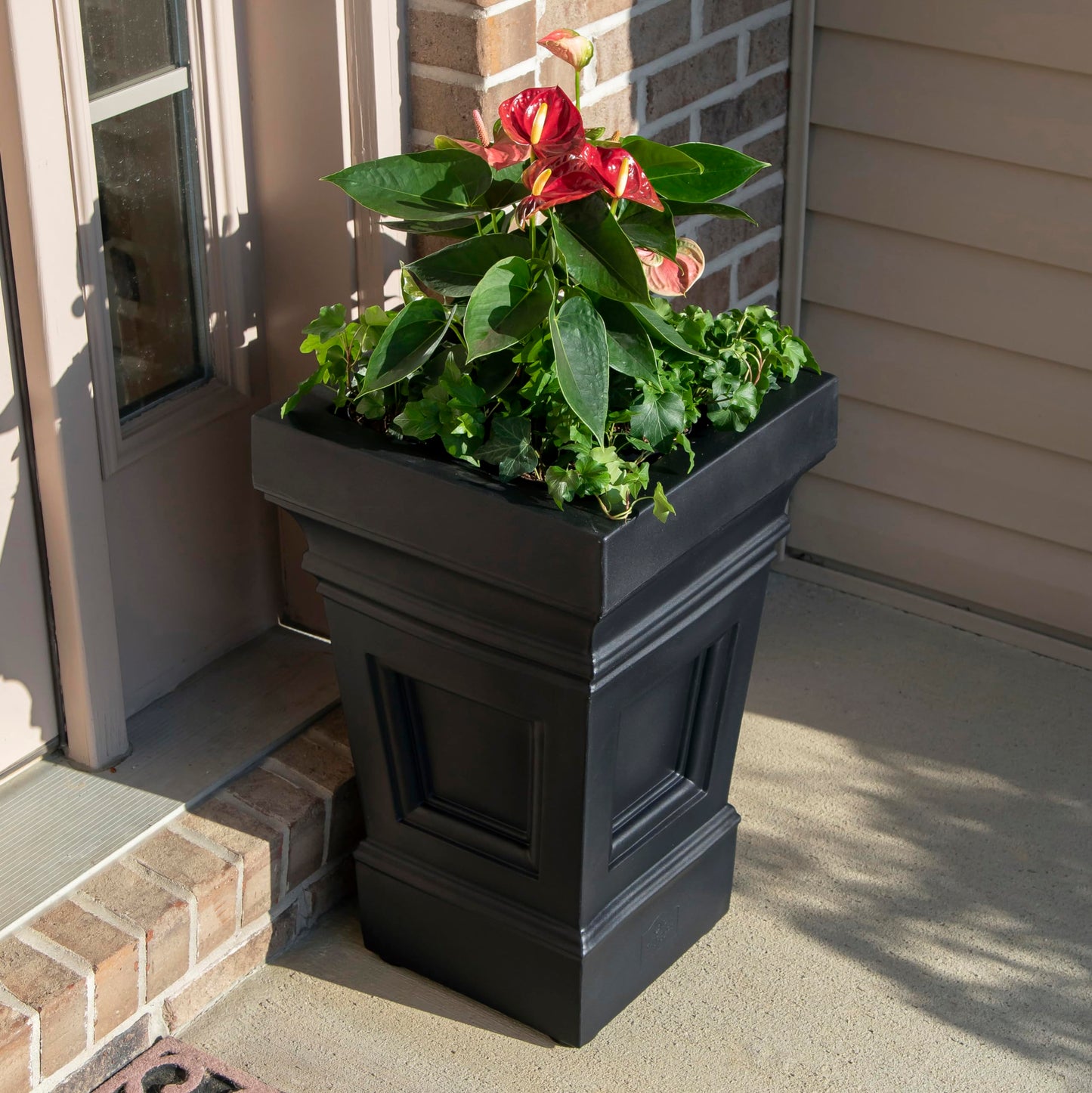 Step2 Atherton Planter Boxes, Large White Single & Black 2-Pack Square Self-Watering All-Season Outdoor/Indoor Garden Pots