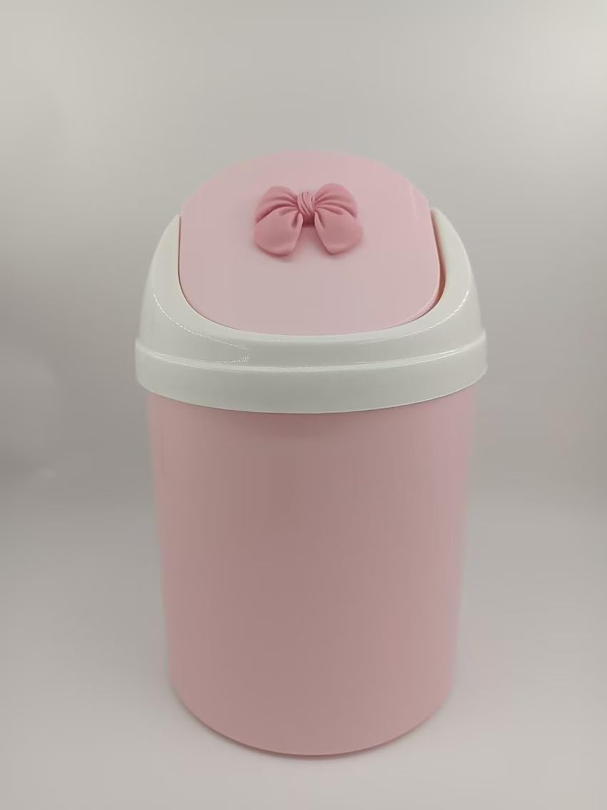 WQURC Mini Pink Desktop Trash Can with Swing Lid, Resin Bow Accent – 3.5L Compact Odor Control Small Waste Bin, Durable Plastic Tabletop Garbage Pail, Exclusive Only for Desktop Tiny Garbage Storage