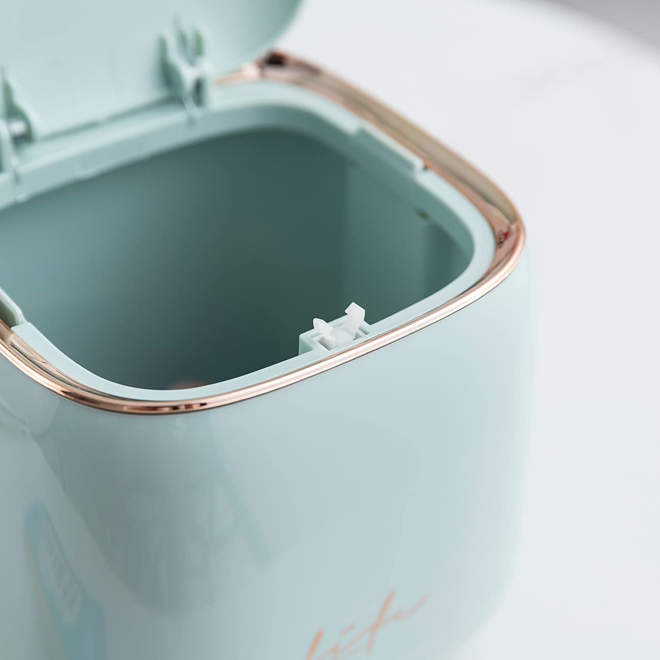 Yuzita Mini Desk bin with lid,Small Plastic Trash can for Kitchen Bathroom Office countertop,Button Desktop Waste bin,Waterproof Rubbish bin with 50 Trash Bags (Light Green)
