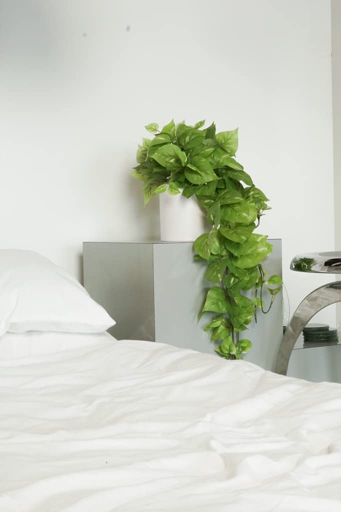 Retrograde 32" Realistic Fake Pothos Ivy Plant for Home Decor Indoor Silk Artificial Plant Large (Light Green)