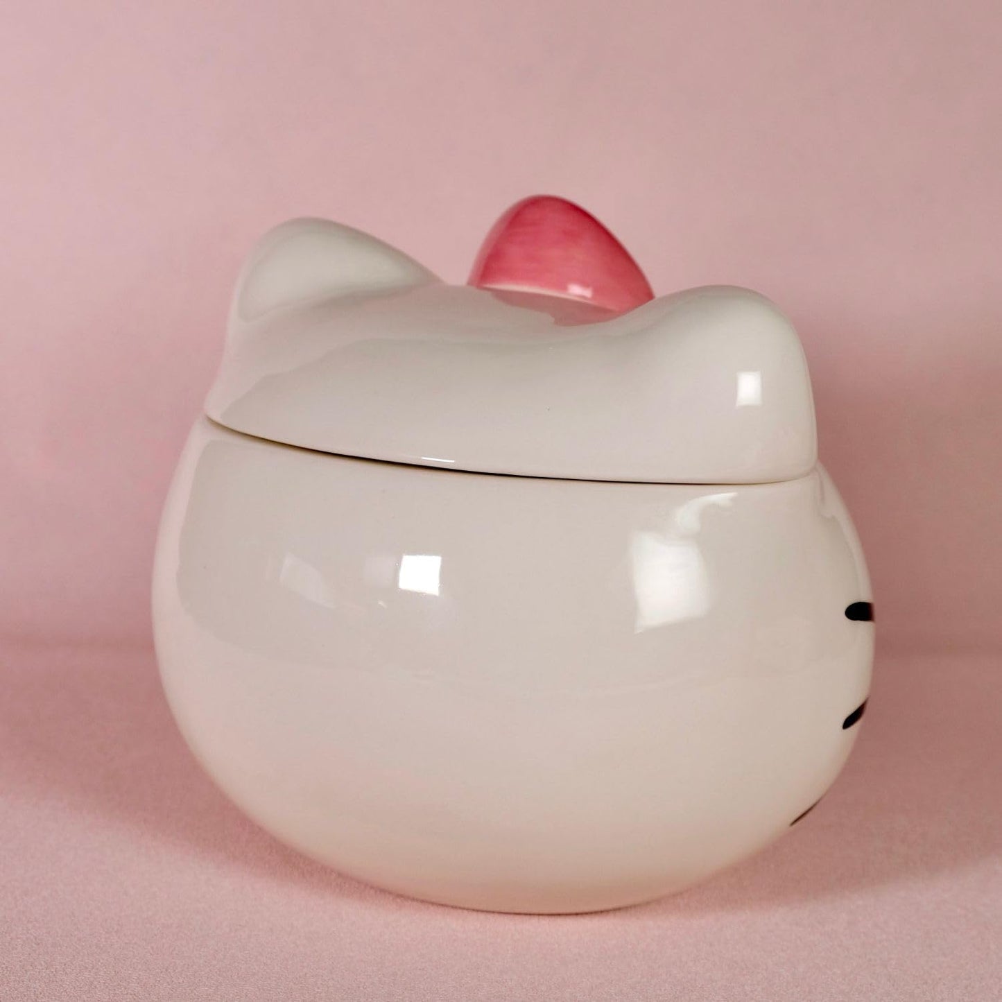 Hello Kitty Figural Head Cookie Jar, 8"L x 7"W x 6.75"H created by Blue Sky Clayworks