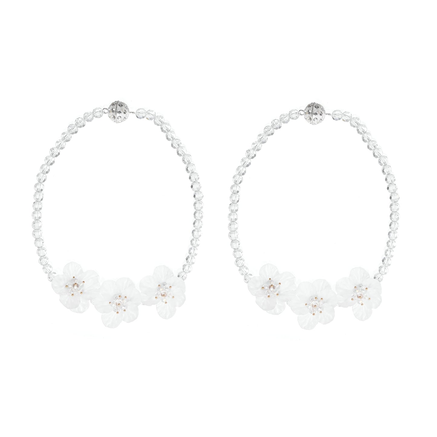 SUQ I OME 2 Pack Crystal Beaded Magnetic Curtain Tieback with 3 Pieces of Flora, Curtain Clips Buckle Curtain Holder Blingbling Curtain Holdbacks(White)