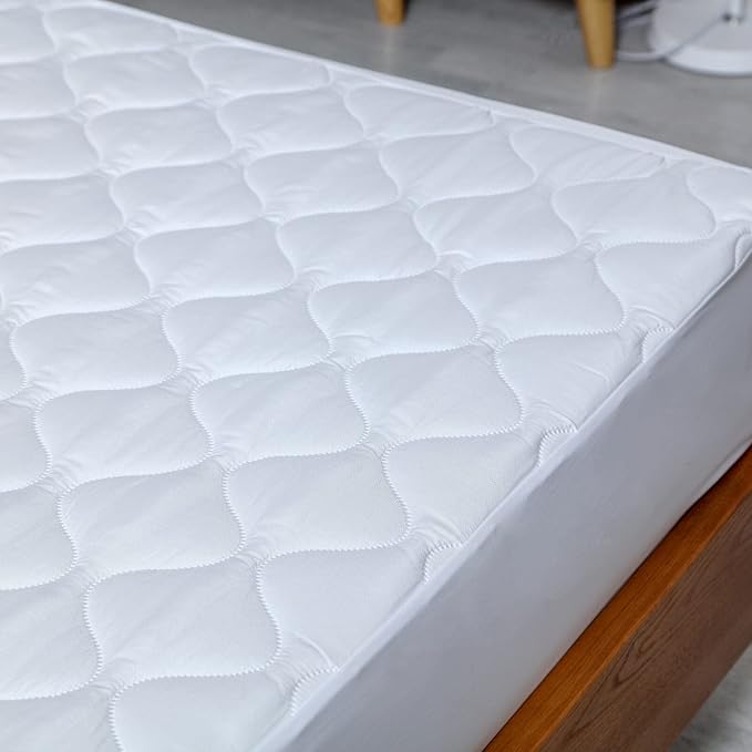 Quilted Waterproof Full Size Mattress Protector Pad