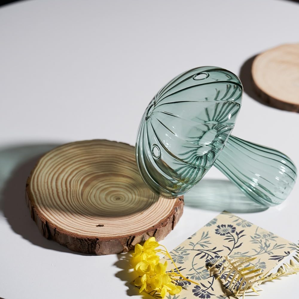 Glass Bud Vases,Cute Mushroom Vase Mini Terrarium Planter for Hydroponics Plants,Flower,Reed Diffuser,Table Centerpiece(A)