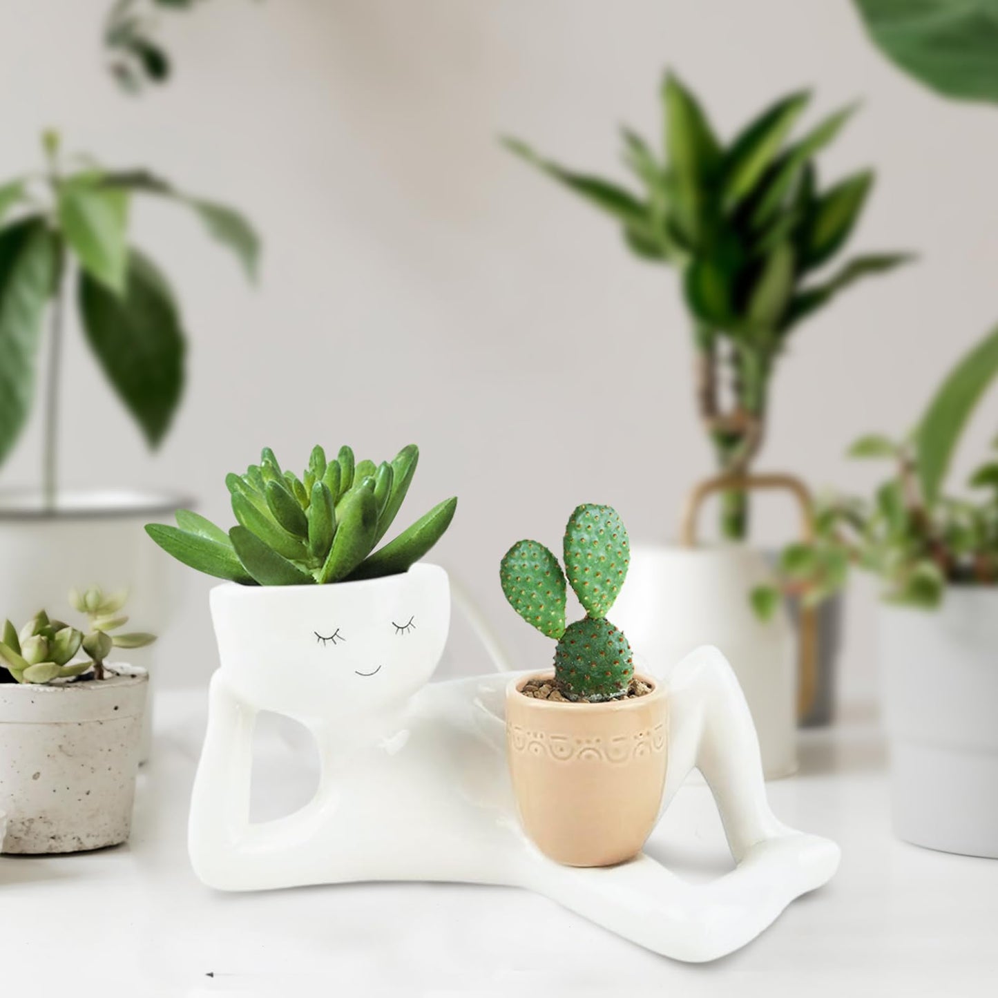 Lazy Guy Planter, Lazy Little Character Flowerpot, Relaxing Person Holding Pot Planter, Funny Plant Pots Unique Shape Pot for Succulents Cactus with Drainage Hole for Home Garden Decor (Yellow)
