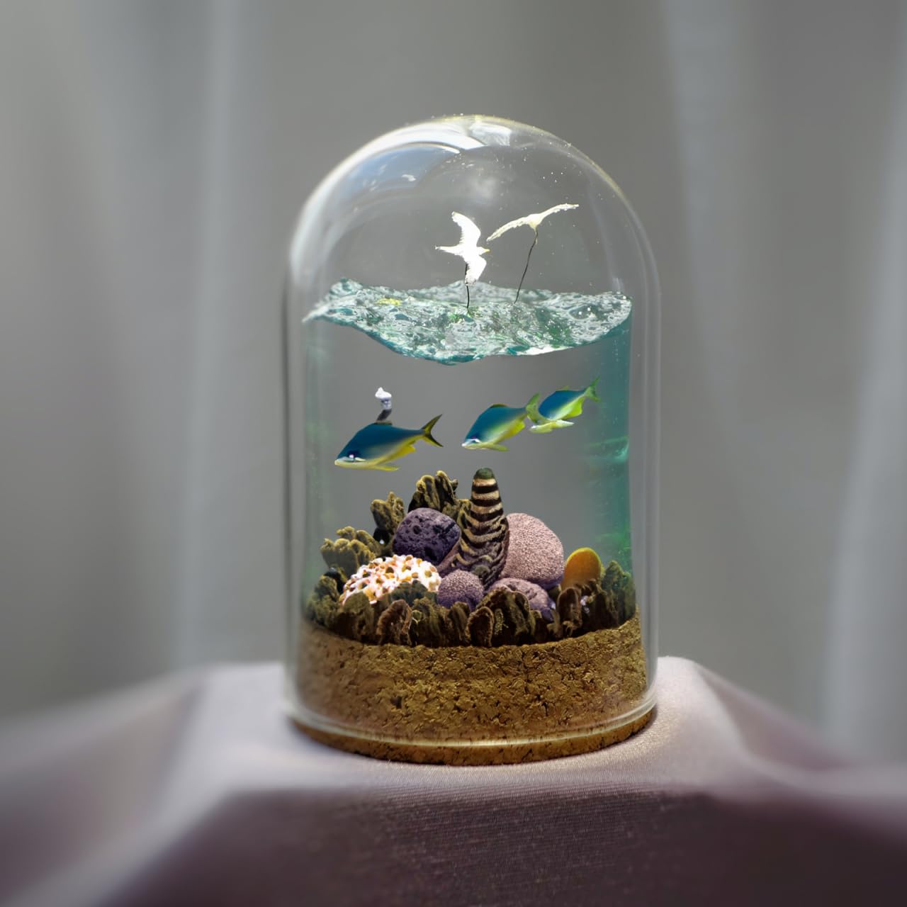 DECHOUS Small Glass Dome Cloches: 4 Inch Tall Clear Glass Cloche Bell Jar Decorative Display Dome with Base for Preserved Flower, Plants, Curios, Keepsakes, Party Favor