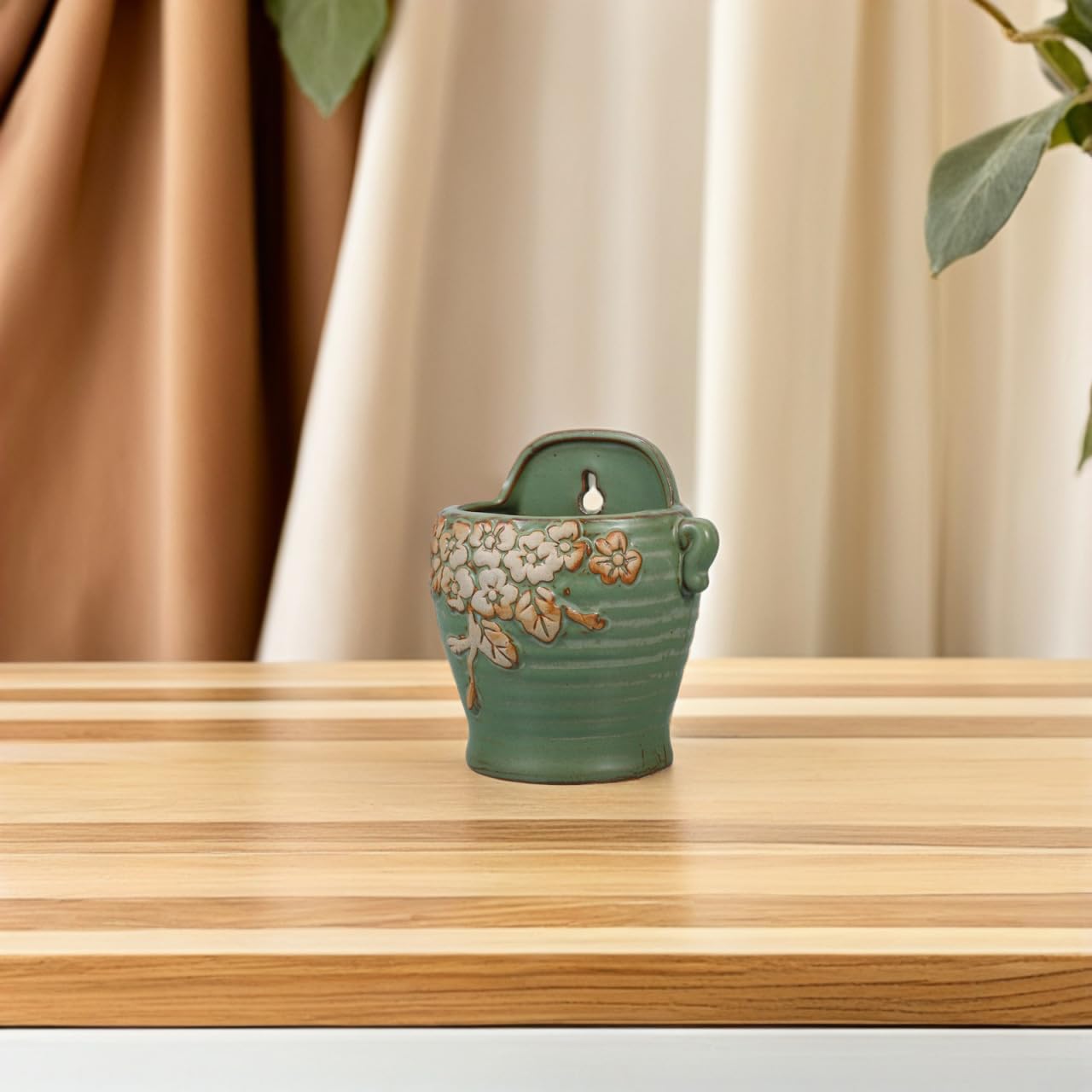 Abaodam Wall Mounted Ceramic Planter, Hanging Flower Pot for Indoor Succulent and Cacti, Vertical Wall Hanging Planters for Home Balcony Decor, Ceramic Flowerpot for Plants and Office