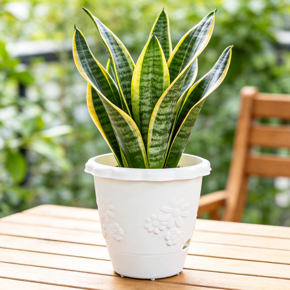 ULIKEIT 8 Inch Self Watering Pots for Indoor Plants, Set of 4 Plastic Planters with Drainage Holes and Saucers, Outdoor Flower Pots Home Garden Modern Decor (White)