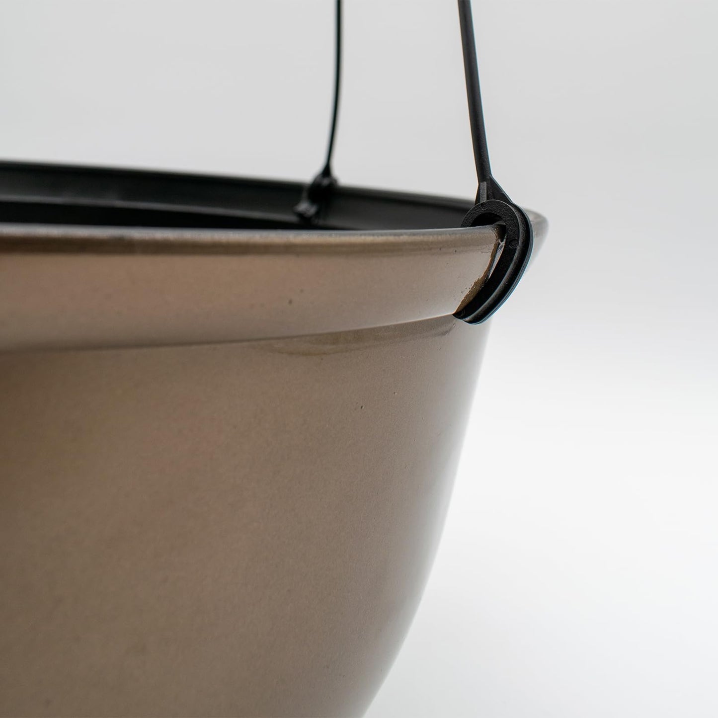 The HC Companies 11 Inch Hanging Metallic Planter - Round Hanging Basket for Indoor Outdoor Plants, Bronze (Pack of 2)