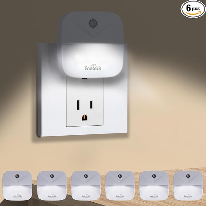 Night Light, LED Night Lights Plug into Wall, Dusk to Dawn Sensing Nightlights, No Glaring Compact Size, Night Light for Kids Navigating in Bathroom, Kitchen, Hallway, 6 Pack, White Light