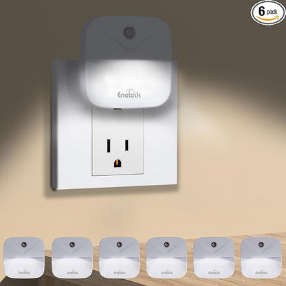 Night Light, LED Night Lights Plug into Wall, Dusk to Dawn Sensing Nightlights, No Glaring Compact Size, Night Light for Kids Navigating in Bathroom, Kitchen, Hallway, 6 Pack, White Light