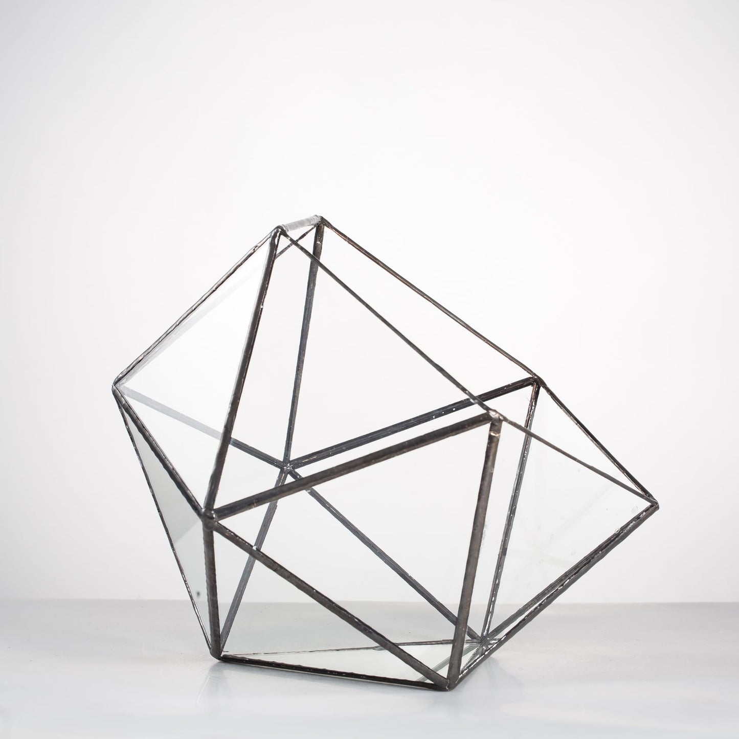 NCYP Opened Geometric Glass Terrarium, 6.69" Bowl Shape Planter for Succulent Plant Cacti, Indoor Balcony Irregular Decor, Garden Miniature Pot, Tabletop Centerpiece (No Plants)