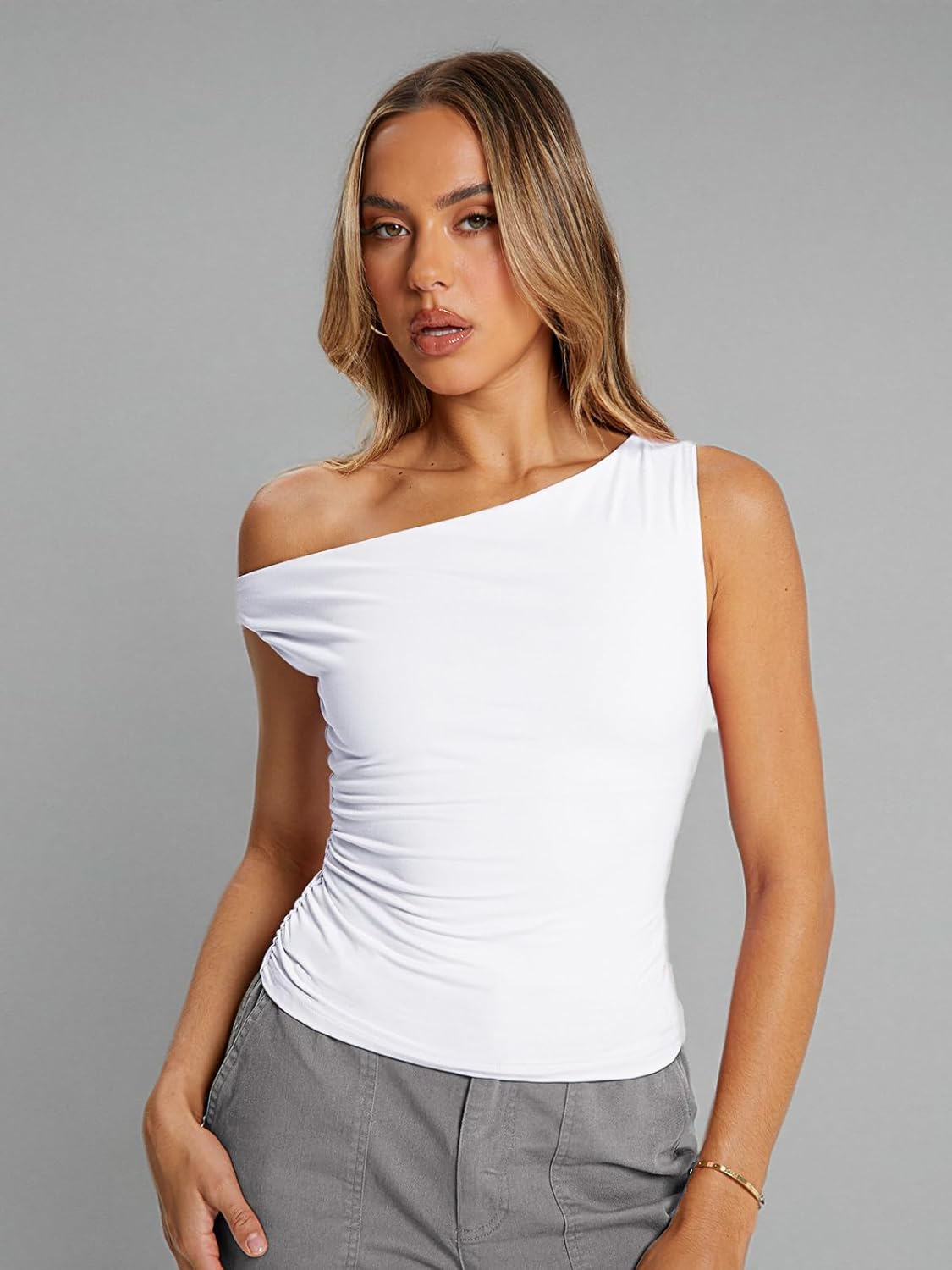 Trendy Queen Womens Summer Off The Shoulder Tops Going Out T Shirts Crop Tank Top Fashion Clothes Spring Outfits 2025