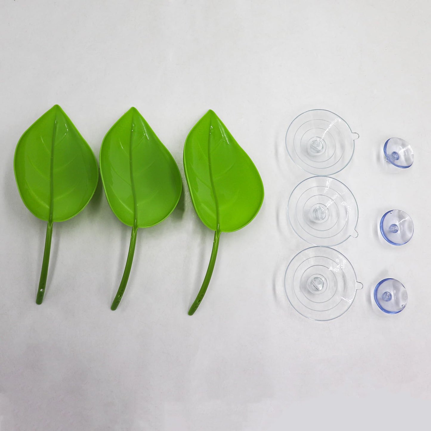 MHLLGN 3 Pack Plastic Leaf Decorations with Suction Cups, Gecko Tank Accessories, Reptile Terrarium Decorations for Crested Geckos, Leopard Geckos