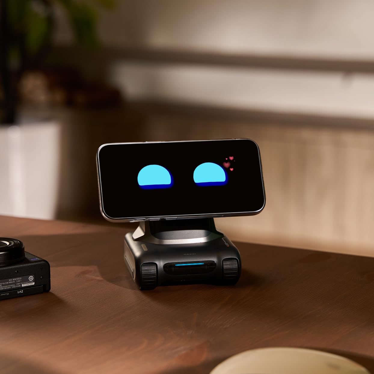 LOOI Robot-Space Black-AI Desktop Companion,ChatGPT&Gemini Voice Interaction,Visual Understanding,Personality&Memory,10W Wireless Charging,Tech&Gadget Gift,Electronic pets,Toy,Geek,Desktop Setup