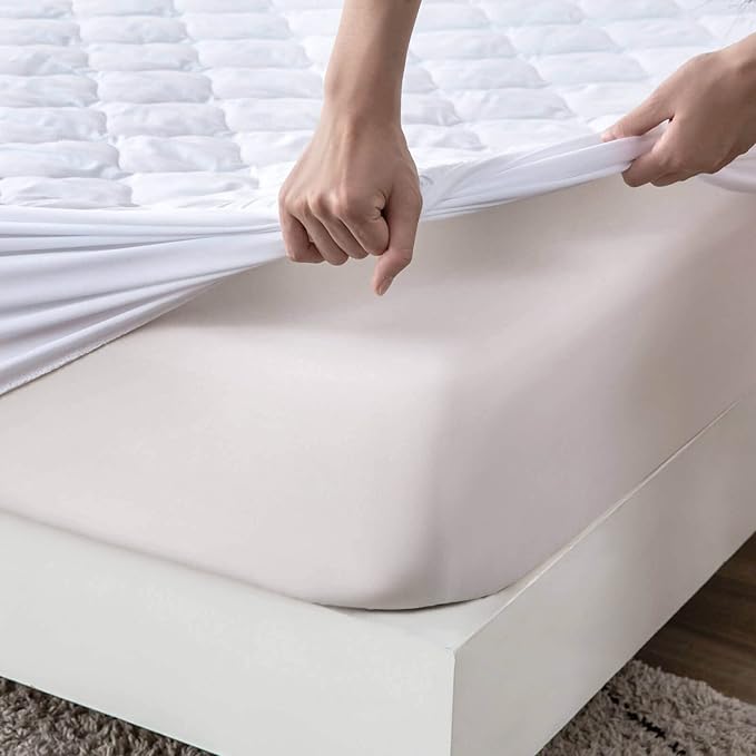 Quilted Waterproof Full Size Mattress Protector Pad
