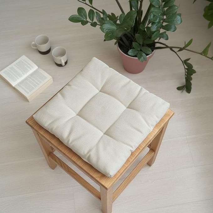 Hemp Pet Bed for Dogs and Cats, Natural Washable Pet Cushion, Soft Floor Pillow with 800 g Filling, Hemp Fabric 180 g/m² (Medium)