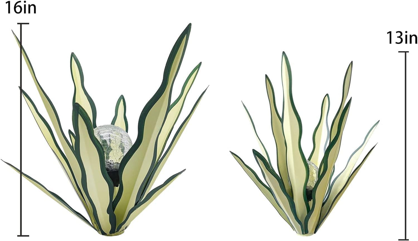 LCJECV Metal Agave Plant Garden Art, 2 Pack Tequila Rustic Sculpture, Rustic Metal Agave Plants Garden Lawn Home Ornaments, for Yard Stakes, Garden Figurines, Outdoor Patio (2 PCS Green with Light)