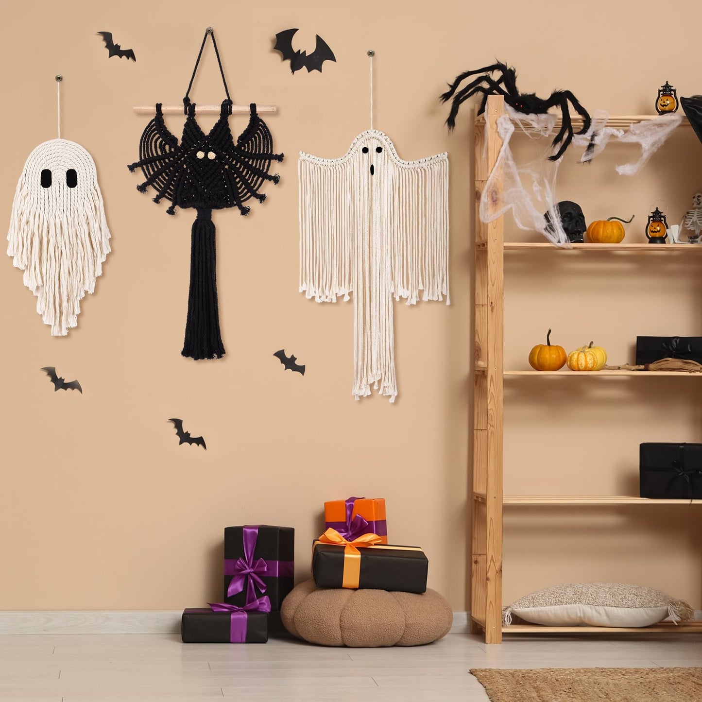 Remagr 3 Pcs Halloween Macrame Ghost Bat Wall Decor Handmade Ghost Wall Hanging Halloween Boho Decorations, Spooky Season Decor for Home Decorations