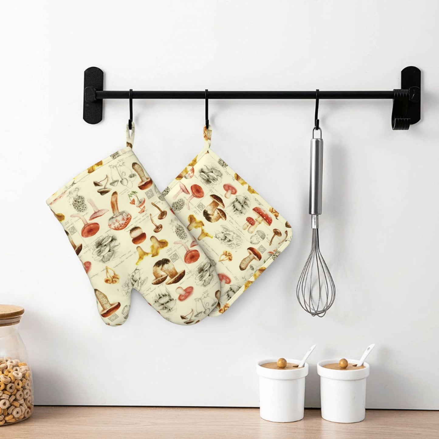 MIFSOIAVV Mushroom Oven Mitts and Pot Holders Sets Silicone Vintage Mushrooms Kitchen Mitts Potholders Heat Resistant 4Pcs Oven Gloves Hot Pads for Kitchen Baking Cooking BBQ Grilling