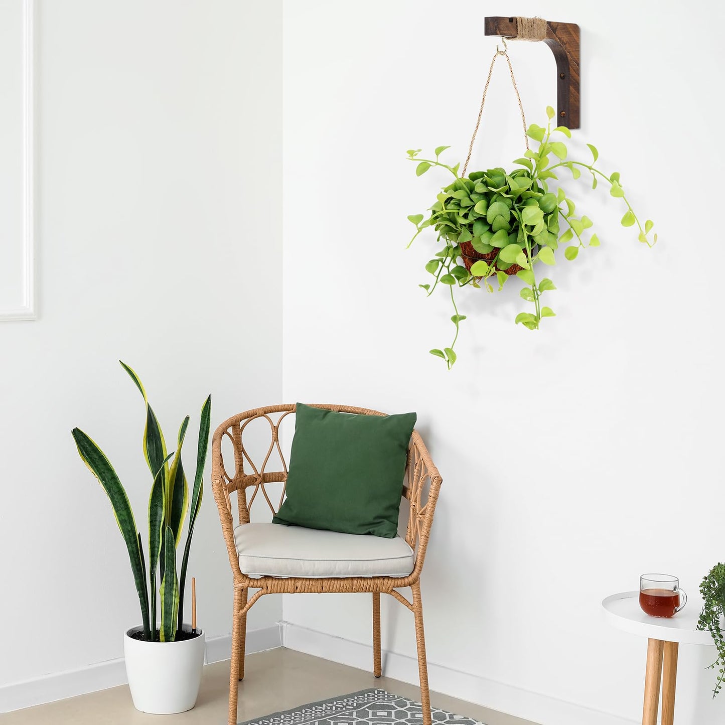 Geelin 4 Pack Wooden Plant Hanger for Wall Mounted Plant Hooks Outdoor Indoor Hanging 6 Inch Farmhouse Hanging Basket Hooks for Garden Home Wall Decoration, L x H x T: 6 x 5 x 0.8inch(Walnut)