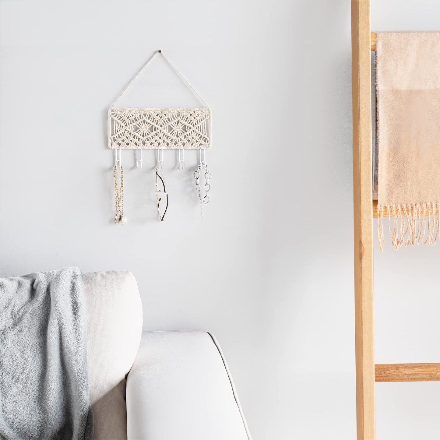 Mkono Set of 2 Boho Keys Organizer - Macrame Key Holder for Wall and Lanyard for Keys ID Badges