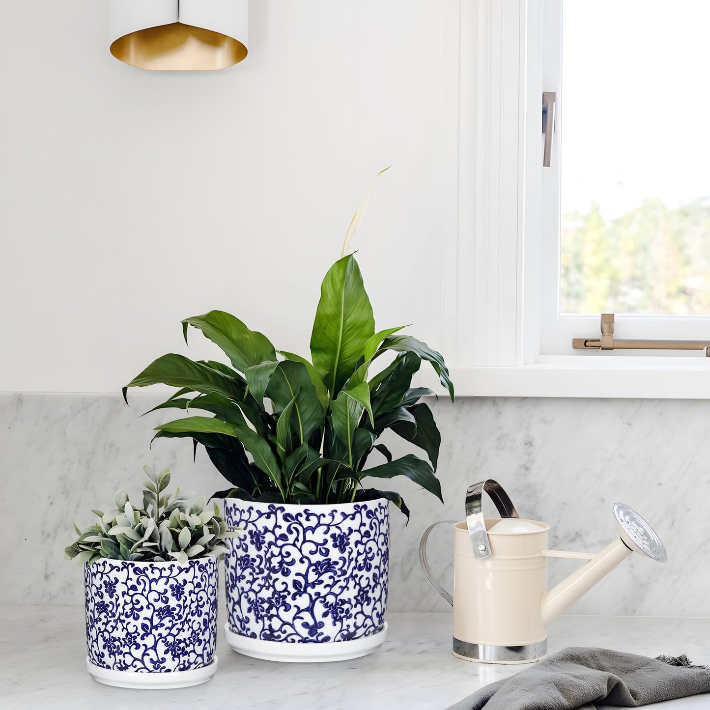 Set of 2 Blue and White Ceramic Plant Pots with Drainage Hole and Saucers, Retro Blue Porcelain Vase Round Planters for Succulent Cactus Indoor Outdoor Garden Home Desktop Decor, 4.5+5.5 Inch