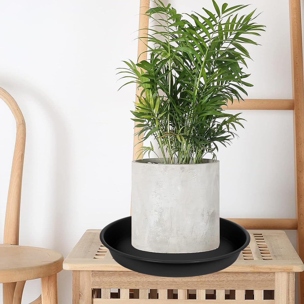 Angde 4 Pack of 14 inch Plant Saucer, Plant Saucer 14 Inch Round, Plant Trays for Pots, Plant Drip Tray, Plant Pot Saucers, Flower Pot Saucer, Plant Saucers for Indoors (14", Black)