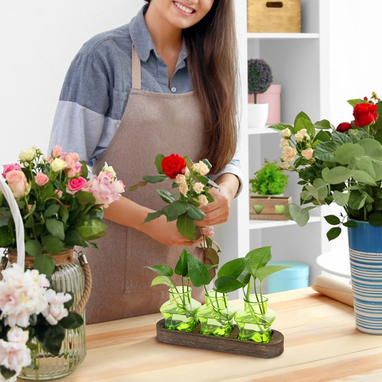 XXXFLOWER Plant Propagation Station with Wooden Stand，Air Plant Terrarium Starter Kits Star Vases for Flowers Plant Cutting Rooting Pots Indoor Hydroponic Glass Planter for Plant Lovers,3 Jars(Green)