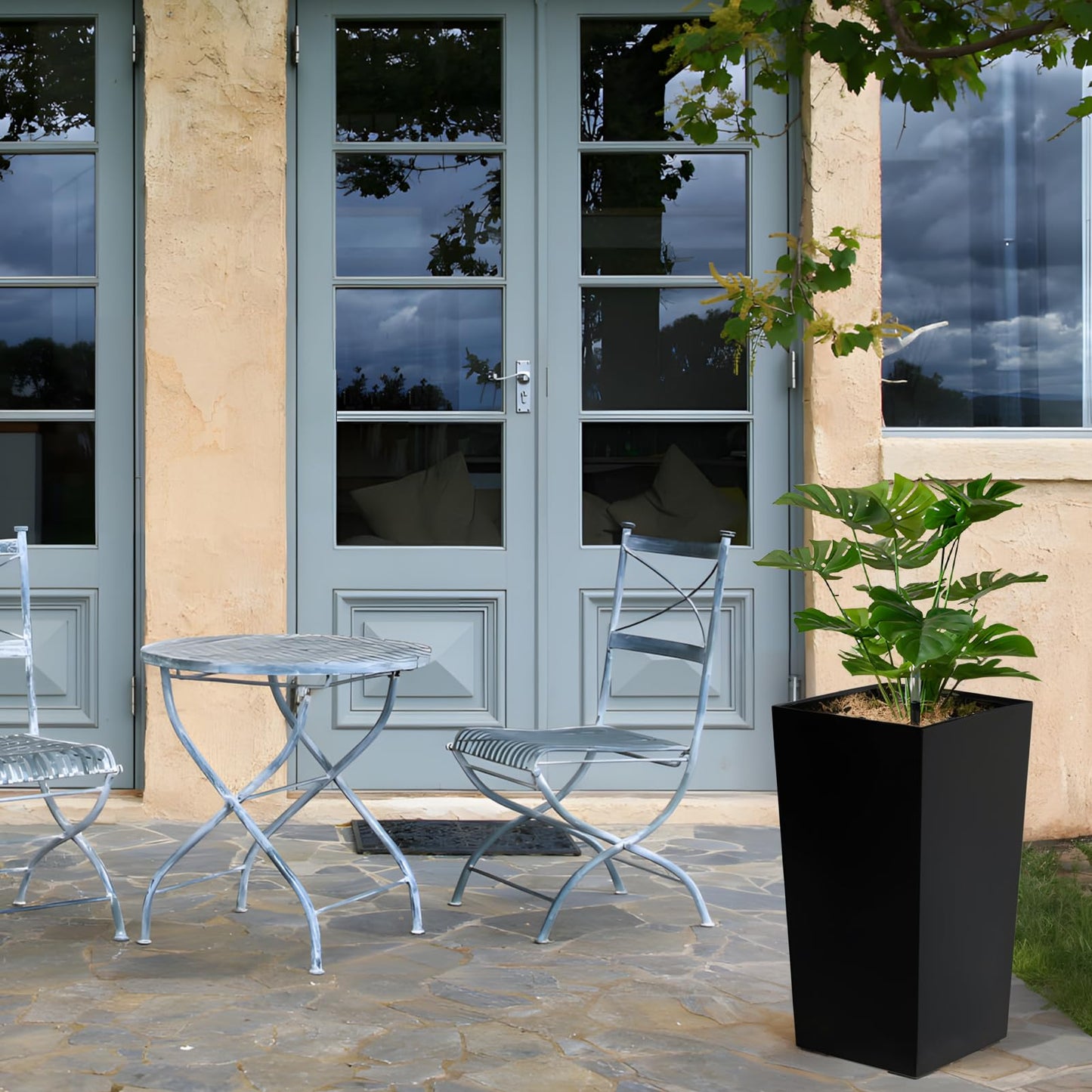 Set of 2 Large Tall Planter for Indoor or Outdoor 22" Flower Pots Tapered Tall Planters with Tray for Porch, Patio, Backyard, Large Planters for Plants with Visual Water Level, Dual Buckle, Tray Black