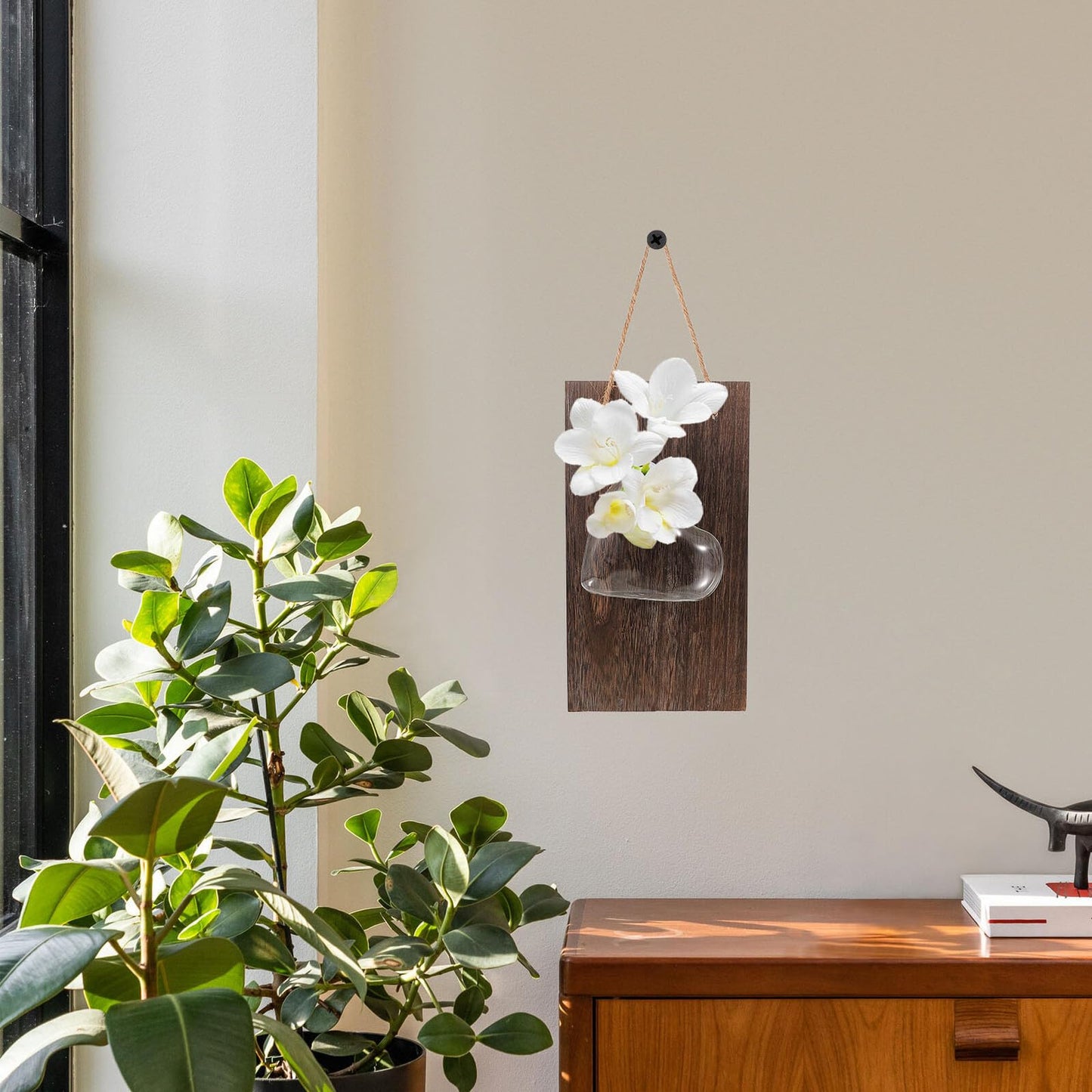 TOMETURE Wall Mounted Glass Hydroponic Flower Vase with Wooden Stand, Indoor Plant Terrarium for Home Décor and Green Plant Propagation