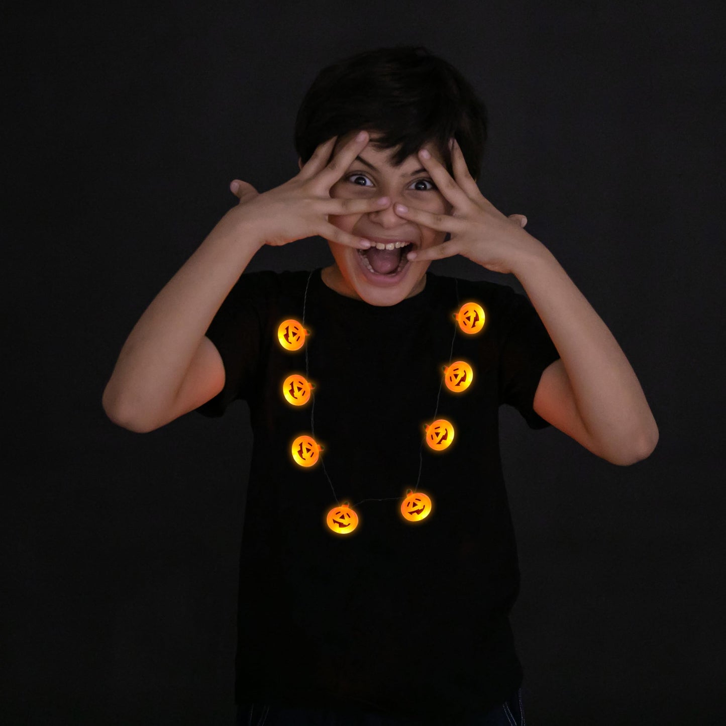JOYIN 3 Pcs Halloween LED Necklace Pumpkin Shaped Jack o' Lantern Glowing Necklaces for Halloween Party Favor and Supplies, Party Costume Accessory Supplies