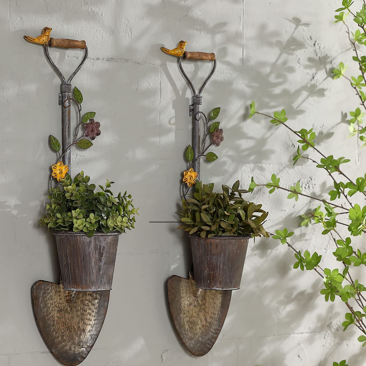 SMQLJXC 2Pcs Wall Mounted Planter Farmhouse Outdoor Wall Decor-Rustic Garden Shovel Tool Planters