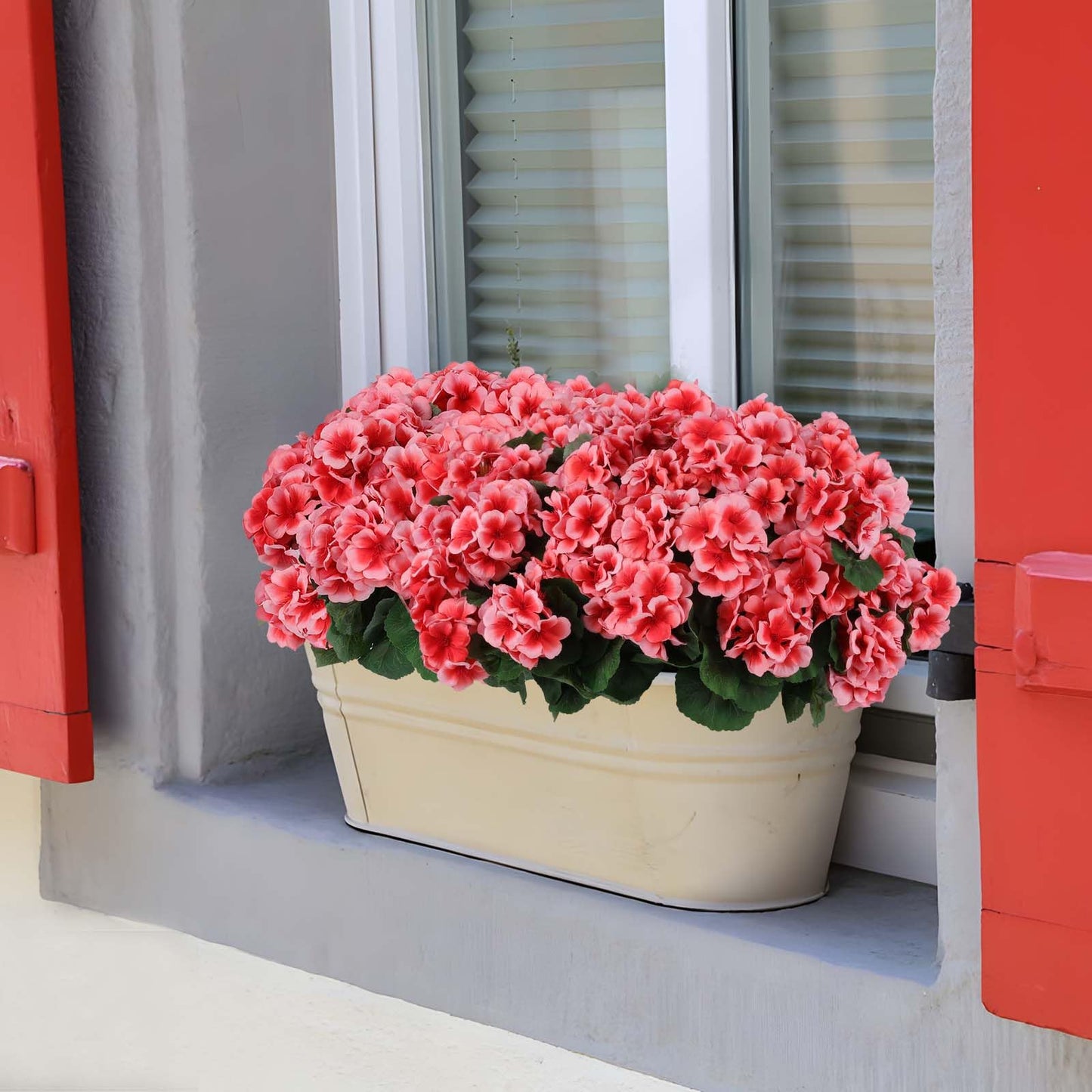 Hananona 6 Pcs Artificial Geranium Flowers for Outdoors Geraniums Silk Flowers Outdoor UV Resistant Garden Plants Faux Flowers for Home Kitchen Table Centerpieces Decor (6, Peach)