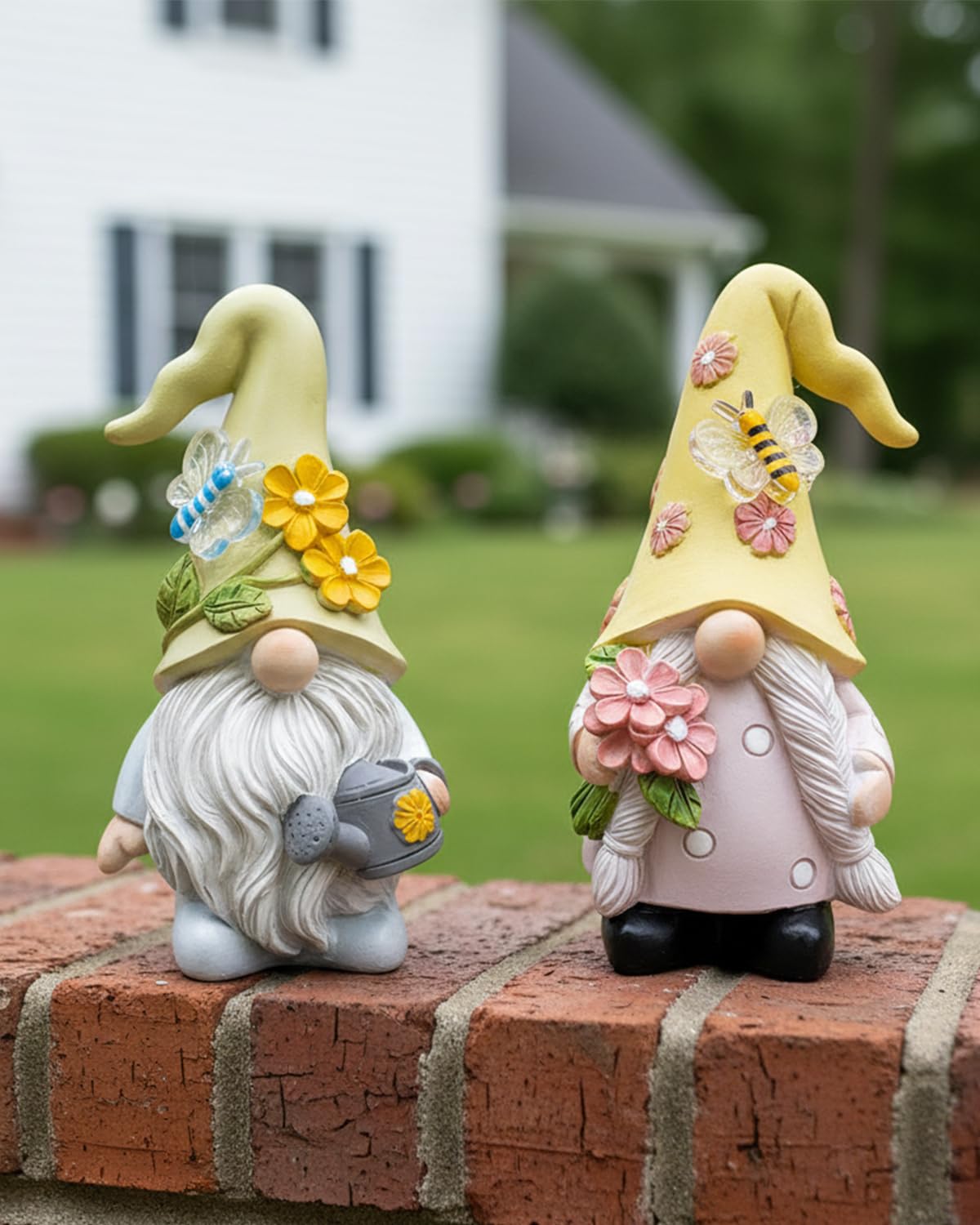 DyerKuLee 2PCS Spring Gnome Figurines Decor, Garden Resin Gnome Statues, Cute Outdoor Yard Lawn Patio Ornaments, Farmhouse Home Kitchen Table Decorations (Watering Can and Flower)