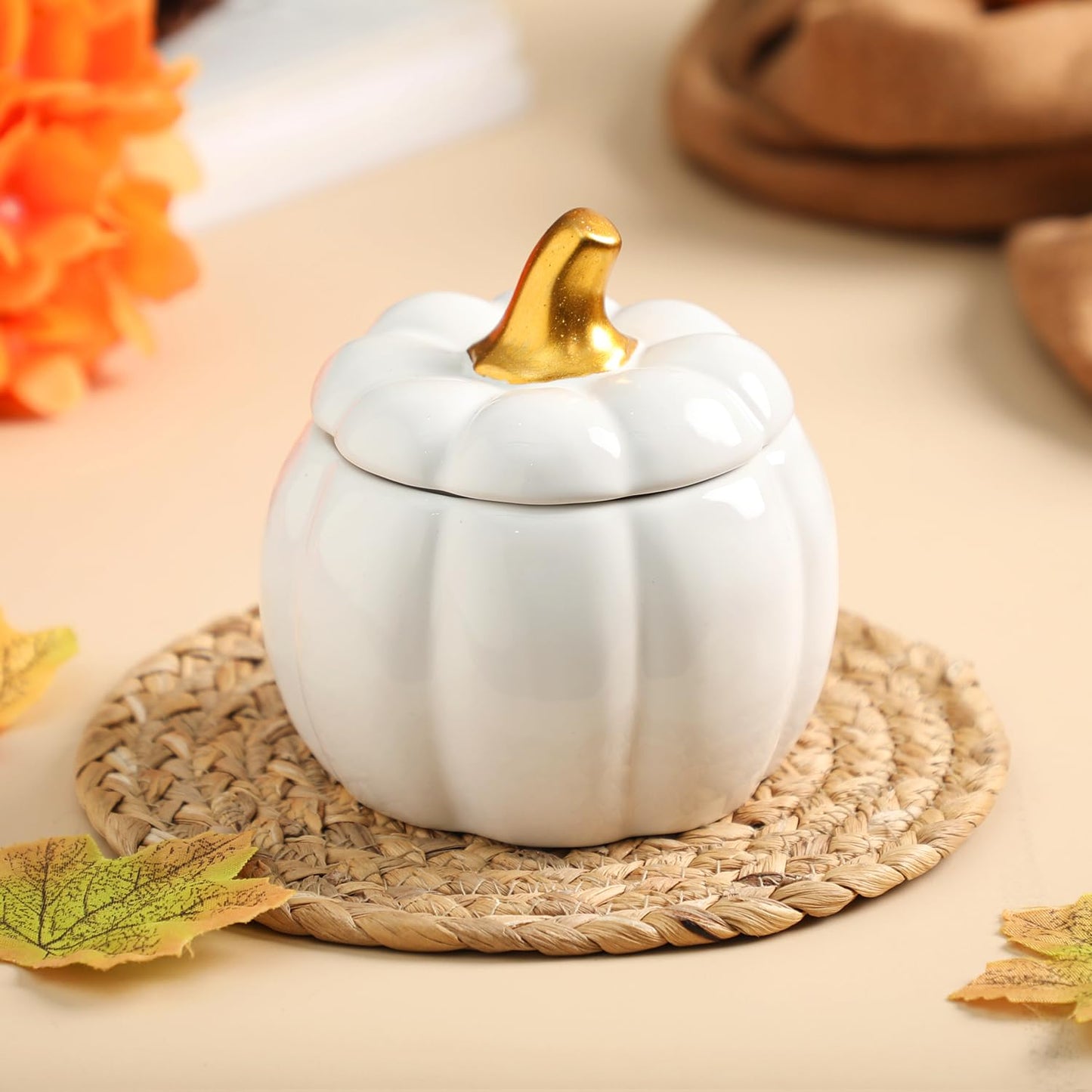 Gifts for Women,White Pumpkin Candle,Pumpkin Shape Candles,Pumpkin Spice Scented Candles,Fall Candles for Women,Fall Decor,White,9oz