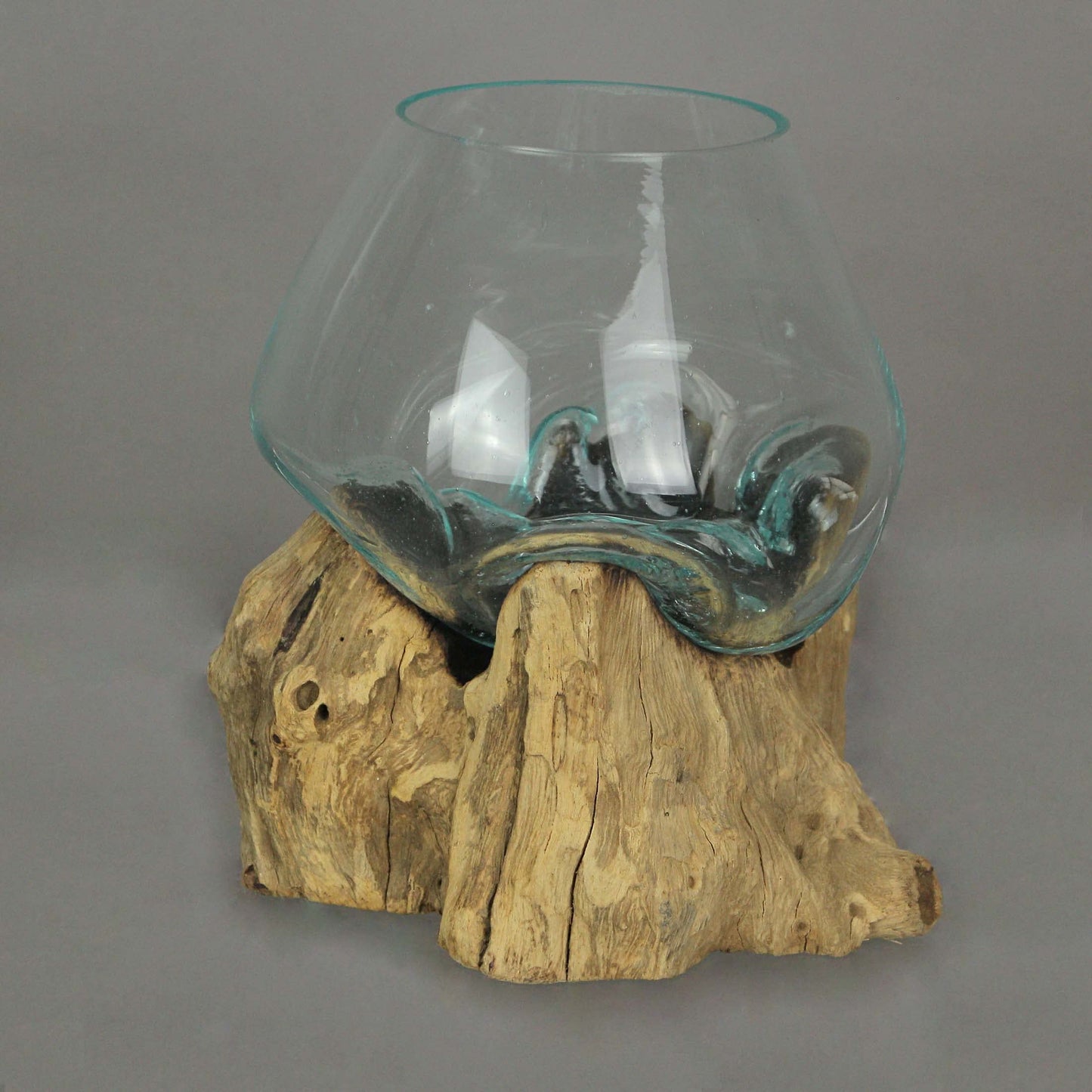 Chesapeake Bay Medium Glass Bowl On Driftwood