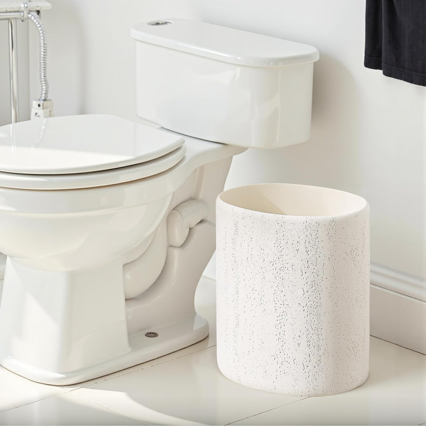 WUUAHOME Trash Can, 1.6 Gallon Small Bathroom Trash Can, Simple Oval Stone Look Garbage Bin, Decorative Waste Basket for Kitchen Office, Home Decor, Bedroom, Living Room White