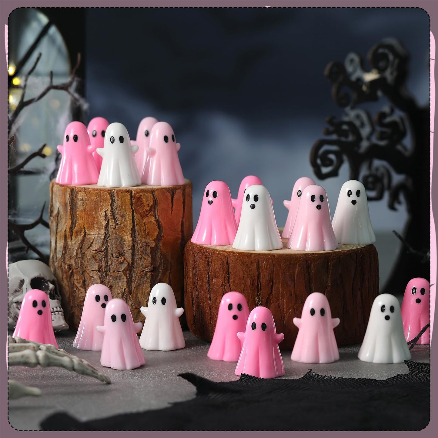 Beeveer 50 Pcs Halloween Mini Ghost Figurines Ghost Figurines Resin Small Miniature Figures Spooky Tiered Tray Decor Garden Cake Topper Dollhouse Micro Home Tabletop Landscape Decor