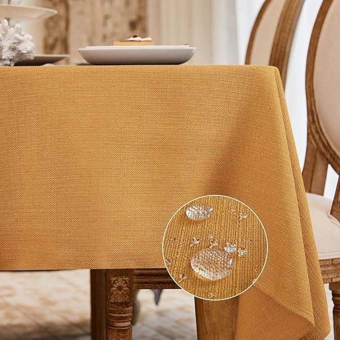 BALCONY & FALCON Square Tablecloth